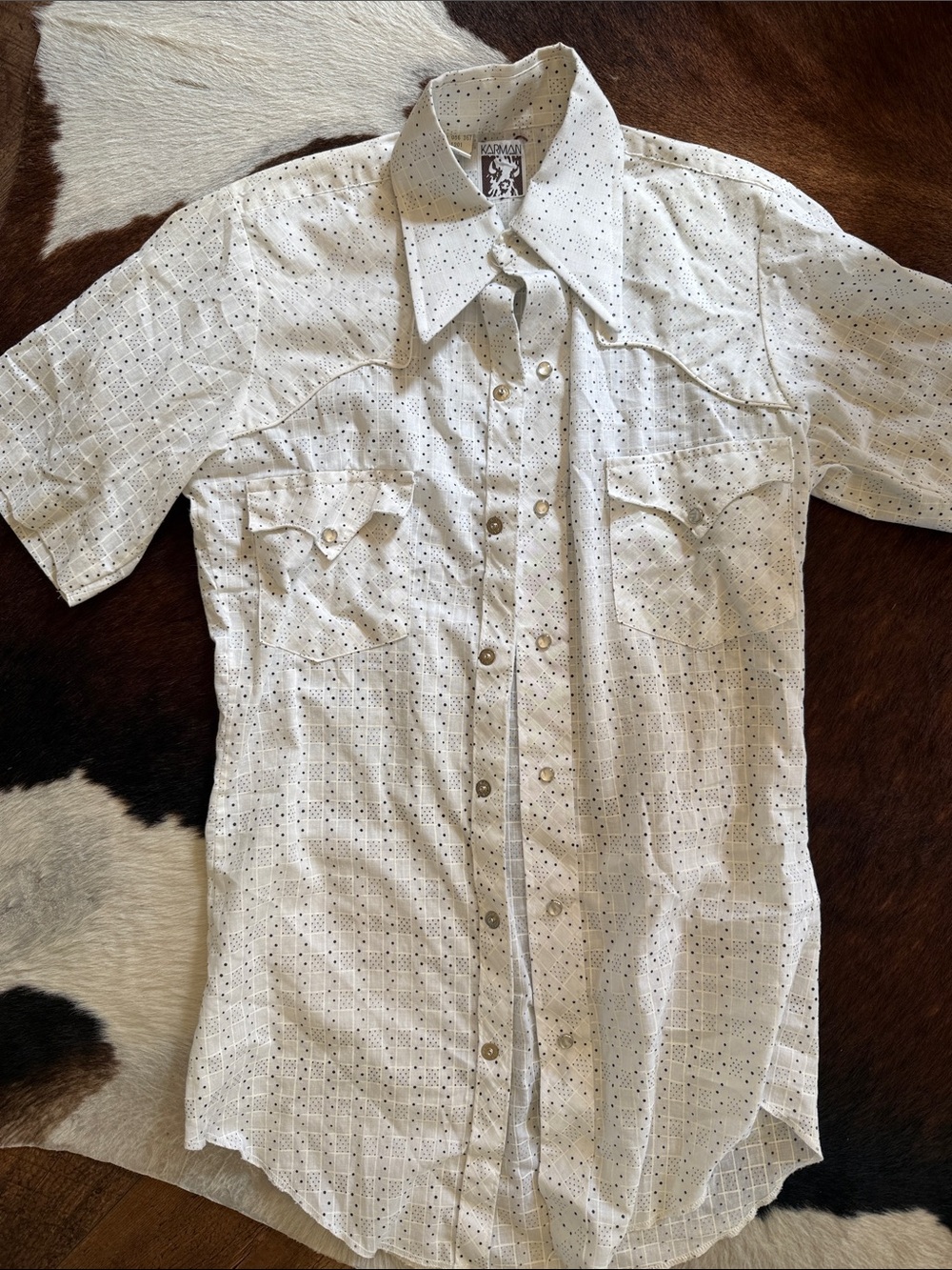 Karman Vintage White Eyelet Button-Down Shirt extra long pearl snap